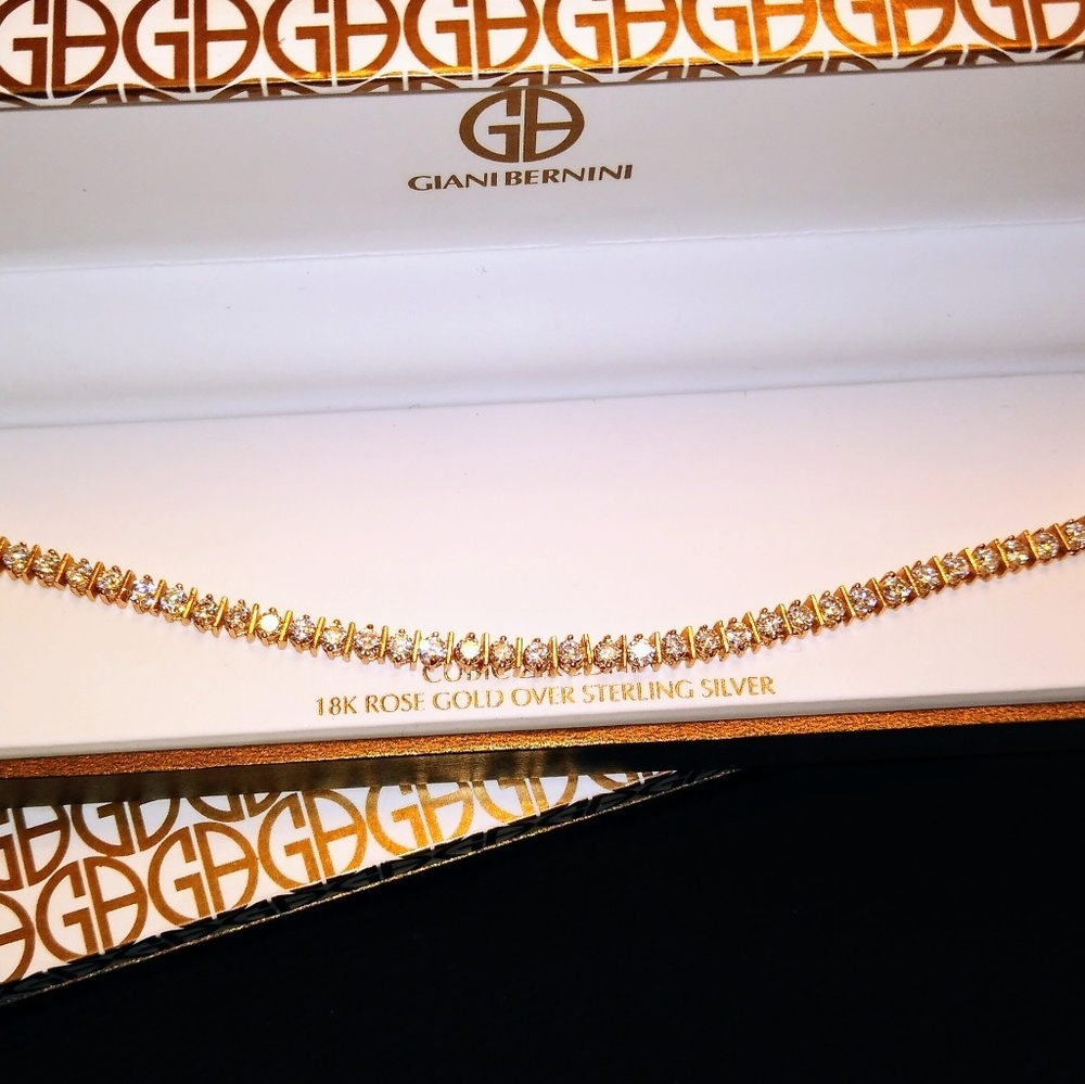 Woman's Bracelet